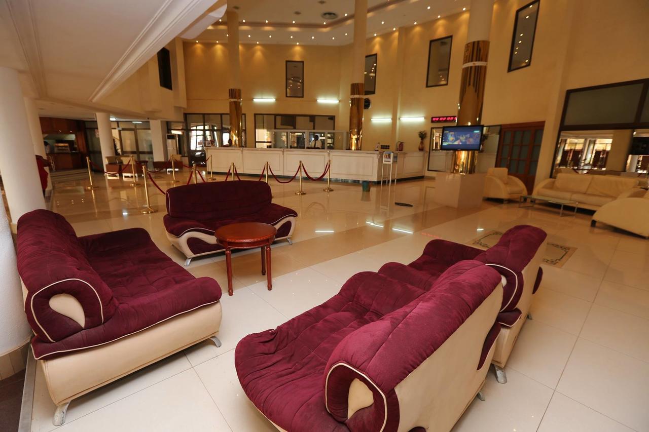 Palace Hotel Ouagadougou Dış mekan fotoğraf