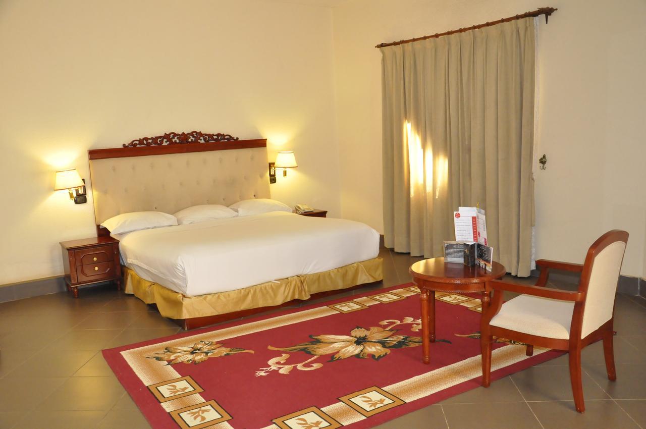 Palace Hotel Ouagadougou Dış mekan fotoğraf