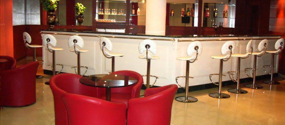 Palace Hotel Ouagadougou Dış mekan fotoğraf