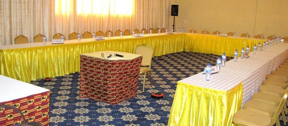 Palace Hotel Ouagadougou Dış mekan fotoğraf